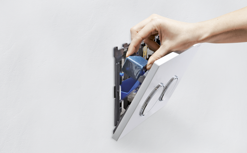 GEBERIT souprava s otvorem pro vhazování tablet, pro splach. nádržky Sigma 12cm 115.610.00.1