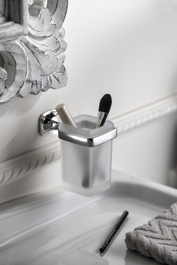 AIDA sklenka, mléčné sklo, chrom AI004