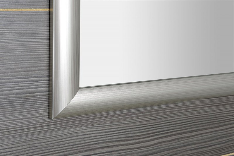 ESTA zrcadlo v dřevěném rámu 58x78cm, stříbrná s proužkem NL395