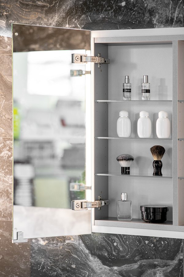 INTEGRA zápustná galerka s LED osvětlením, 95x70cm IN095