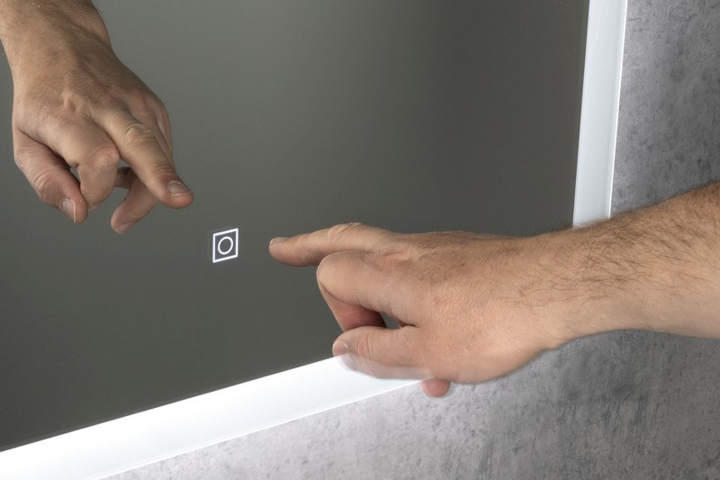 FAGO zrcadlo s LED podsvícením 60x80cm, dotykový senzor, stmívatelné FA060