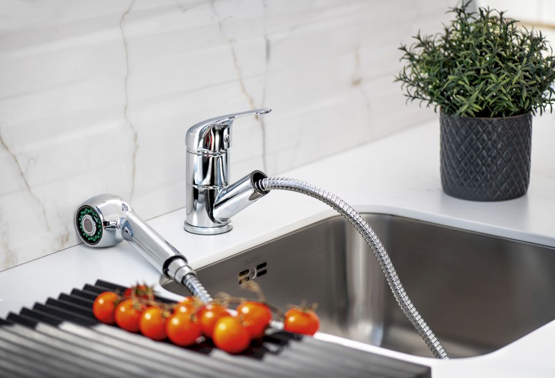 HOFFER stojánková dřezová baterie s výsuvnou sprškou, chrom 424.070.1