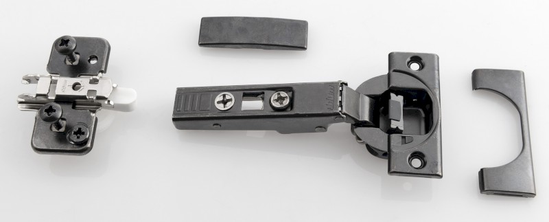 BLUM nábytkový závěs naložený, integr.tlumení, včetně krytek, černý onyx D-71B3550