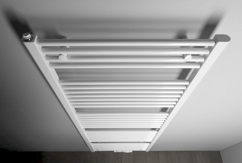 DIRECT otopné těleso se středovým připojením, 600x1680mm, 1013 W, bílá ELM66T