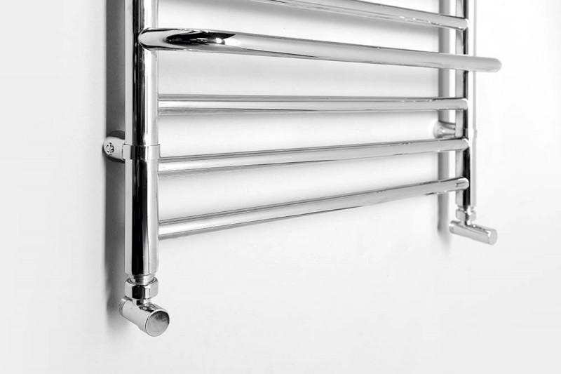 MANISA otopné těleso 600x1328mm, s pěti madly pro ručník, chrom IZ111