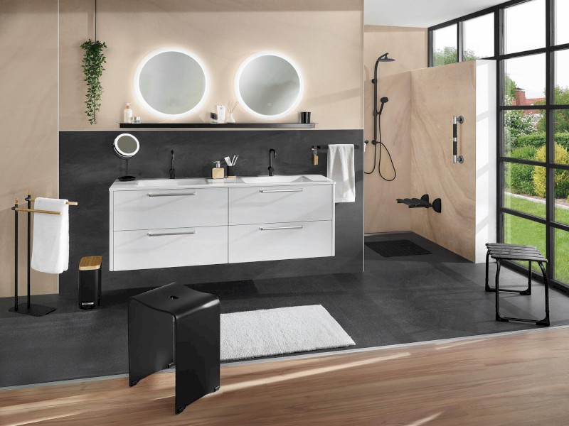 HANDICAP koupelnová stolička, výškově nastavitelná, černá A172110