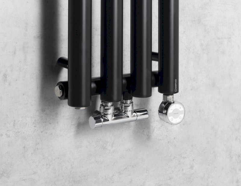 PILON otopné těleso 270x1800mm, se čtyřmi háčky pro ručník, černá mat IZ122T