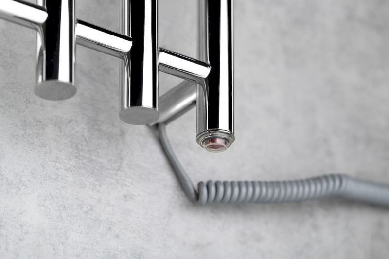 PAPINADO elektrický sušák ručníků 263x1200mm, 85W, chrom ER750