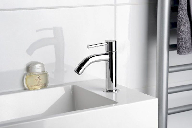 SMALL stojánkový umyvadlový ventil, 145mm, chrom SM24