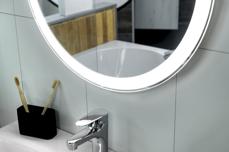 PARGA oválné zrcadlo s LED osvětlením 60x100cm PG600