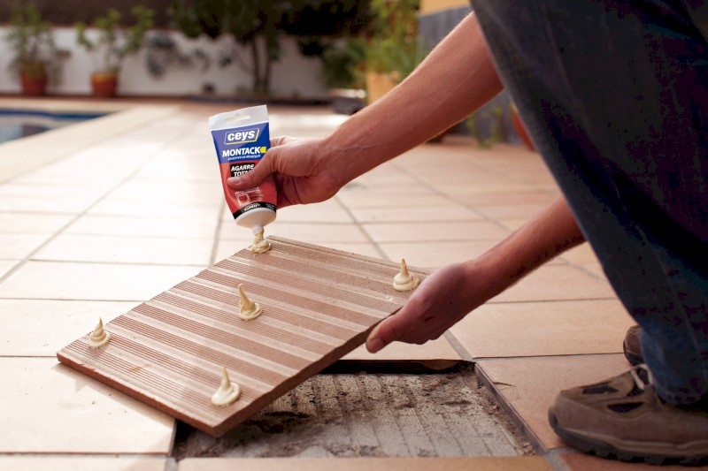 MONTACK LEPÍ VŠE NEVIDITELNĚ, montážní lepidlo, 80g 48507451