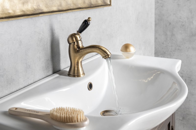 KIRKÉ BLACK stojánková umyvadlová baterie s výpustí, černá páčka, bronz KI02NB