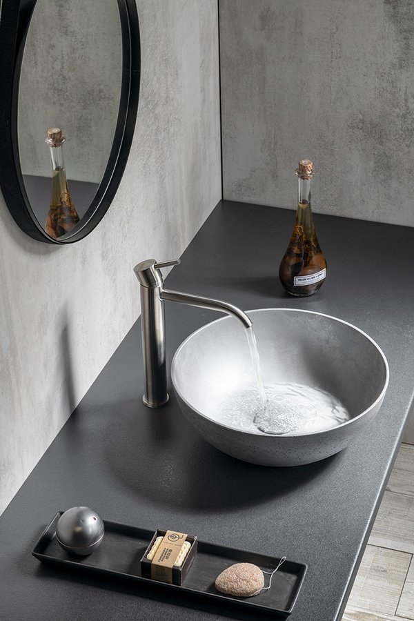 FORMIGO betonové umyvadlo na desku, Ø 39cm, stříbrná mat FG319