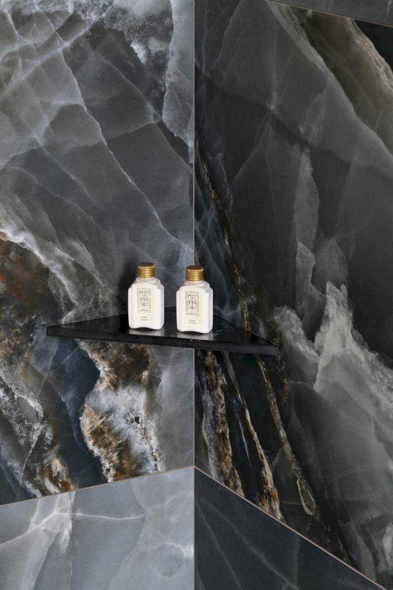 ABELINE rohová police rockstone 250x250mm, black attica AE250-0598