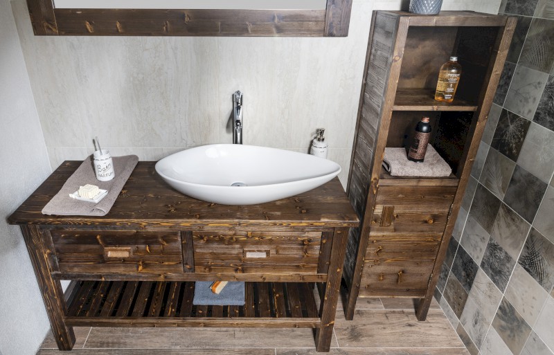 BRAND umyvadlová skříňka 130x73x50cm, mořený smrk BA131S