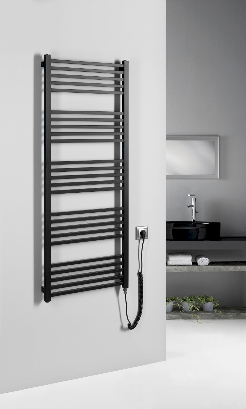 METRO-E elektrické otopné těleso rovné 500x1340 mm, 500 W, černá mat ME513B