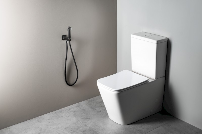 Nástěnný ventil s ruční bidetovou sprškou a bezpečnostní pojistkou,hranatý,černá mat SG108NE