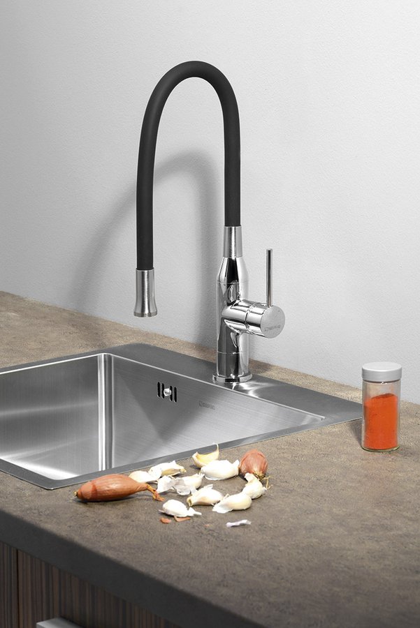 SILI stojánková dřezová baterie, flexibilní ramínko, černá/chrom SR426