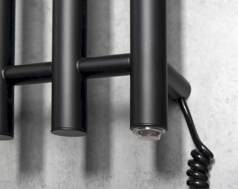 PAPINADO elektrický sušák ručníků 263x1200mm, 85W, černá mat ER350