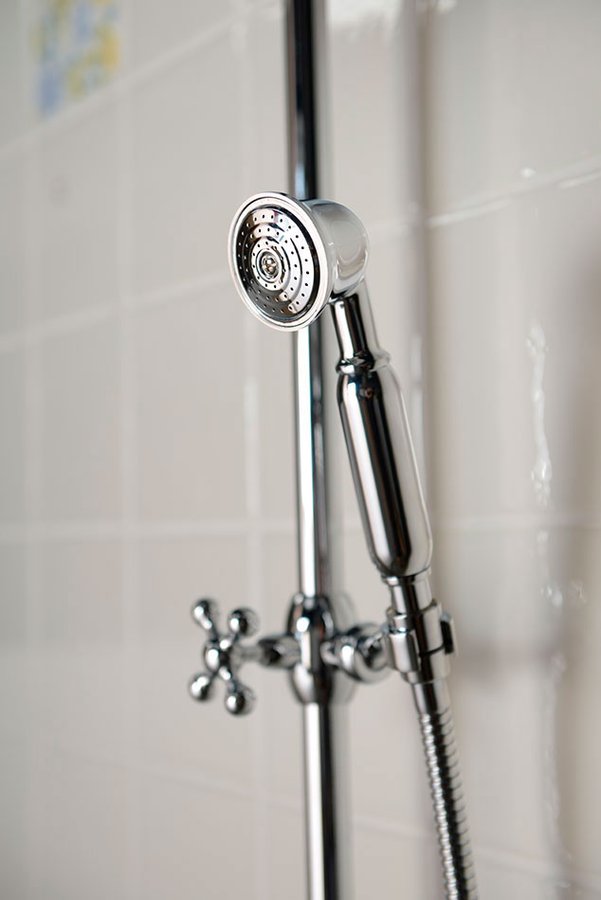 VANITY sprchový sloup k napojení na baterii, hlavová, ruční sprcha, chrom SET061