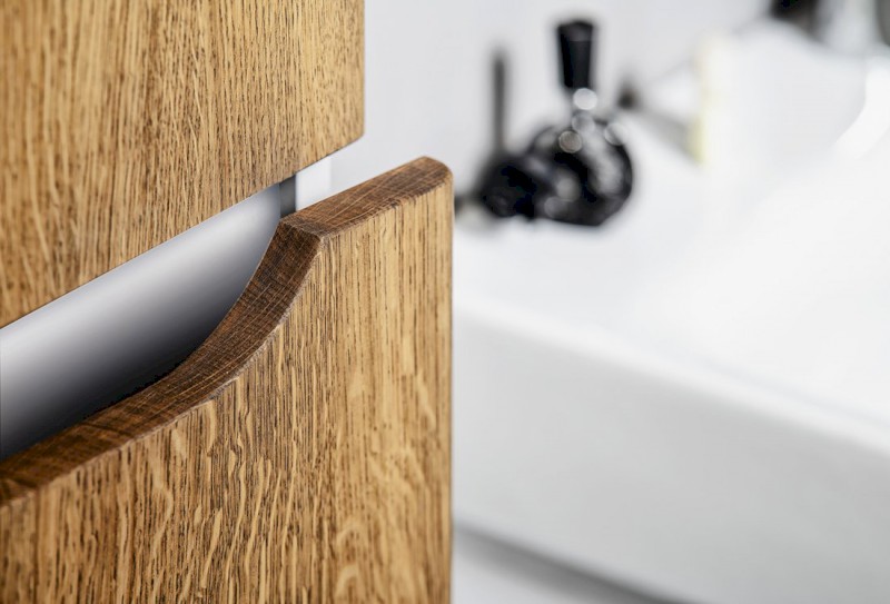 MEDIENA skříňka vysoká 40x140x20cm, 2x dvířka, levá/pravá, bílá mat/dub natural MD452