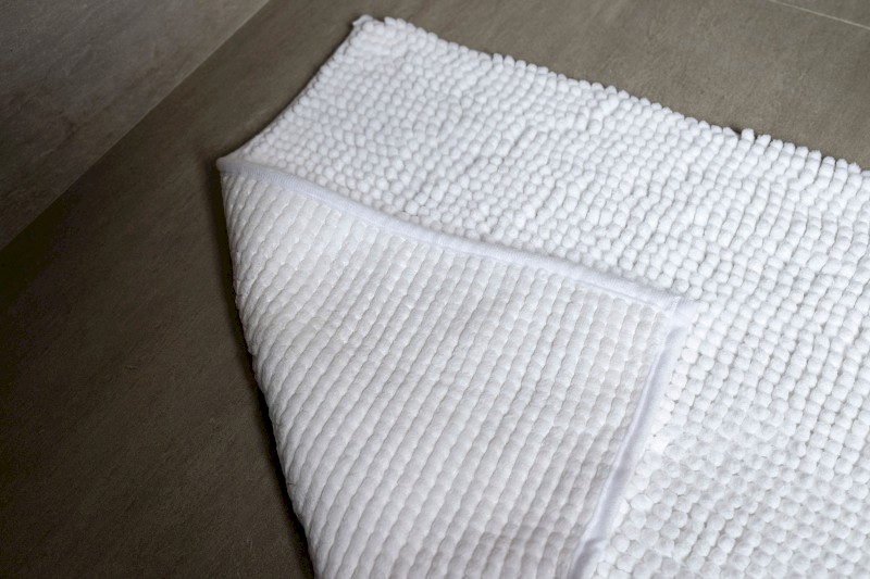 CHENILL koupelnová předložka 50x80cm, 100% polyester, bílá CH2011