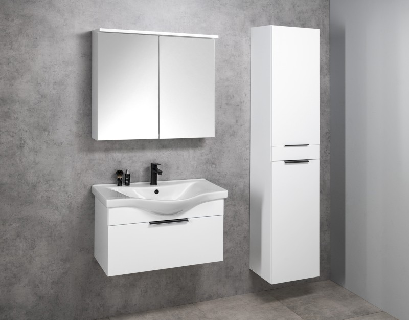 AKIRA vysoká skříňka 180x40x30cm, bílá AK180