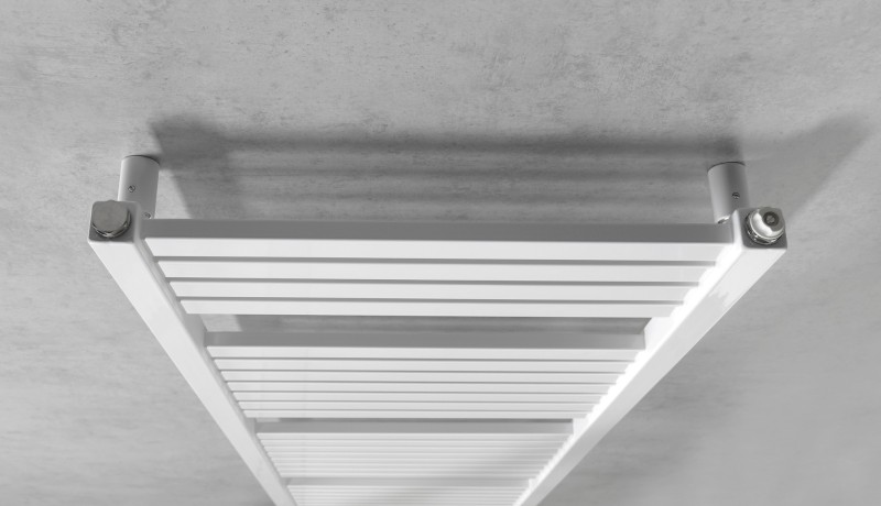 TONDI otopné těleso rovné 450x1330 mm, středové připojení, bílá DT470T