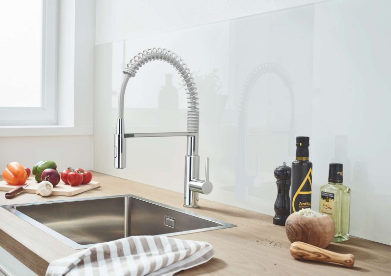 Get Dřezová baterie s flexibilním ramenem a sprškou, chrom GROHE 30361000