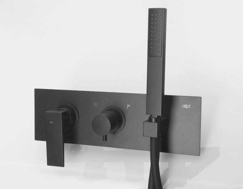 DIMY podomítková sprchová baterie s ruční sprchou, 2 výstupy, černá mat DM142BL