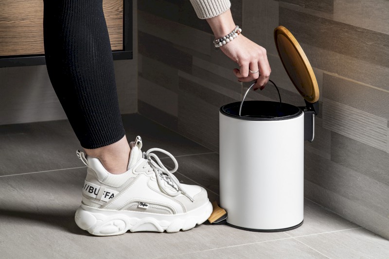 BAMBUS odpadkový koš kulatý 5l, Soft Close, bílá mat BI007