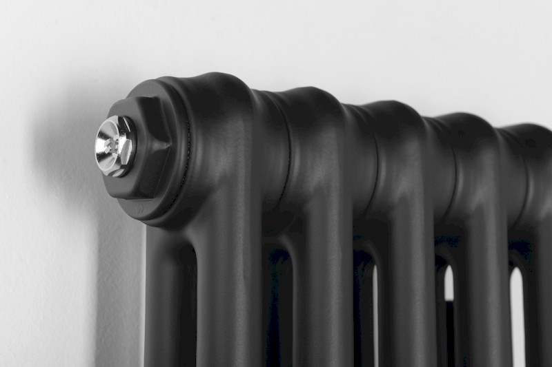 FEDE otopné těleso 1500x306mm, 6 seg., černá mat IR191