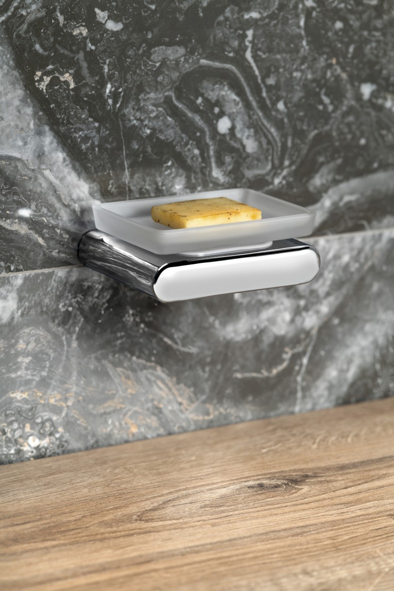 FLORI mýdlenka, mléčné sklo, chrom RF002