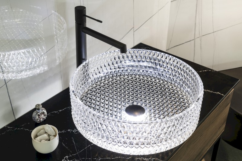 MARAGUA skleněné gravírované umyvadlo na desku Ø 39,5cm, čirá TY214CL