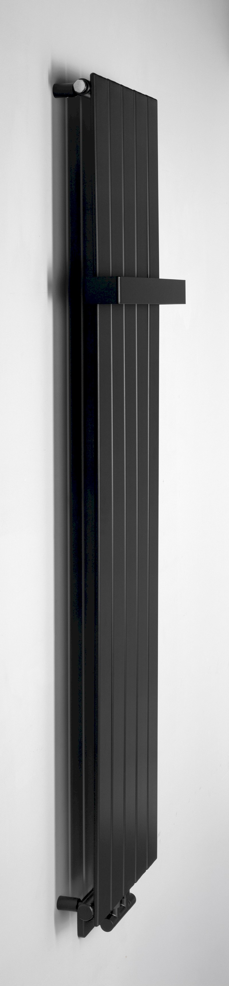 VERTIGO otopné těleso 358x1800mm, černá mat VG358B