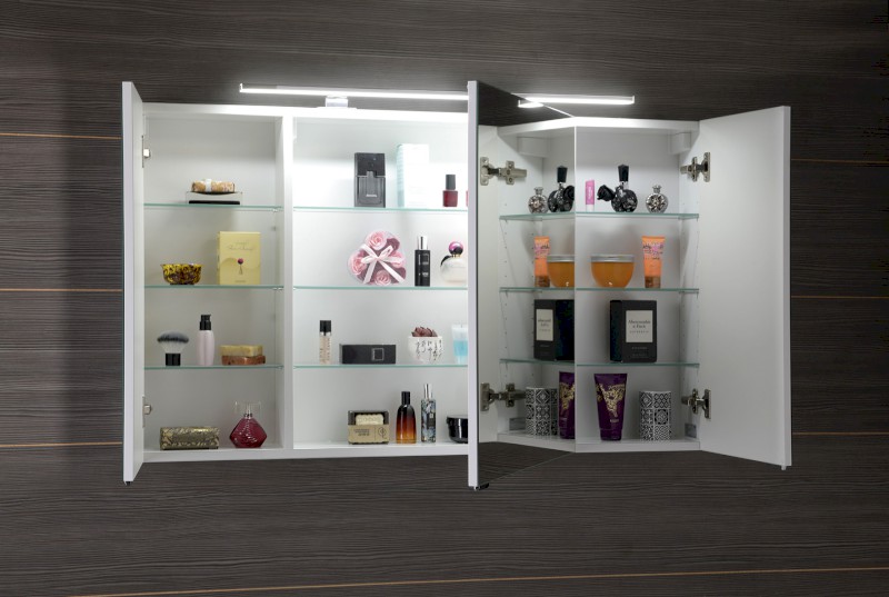 RIWA galerka s LED osvětlením, 3x dvířka, 121x70x17cm, bílá lesk RIW120-0030