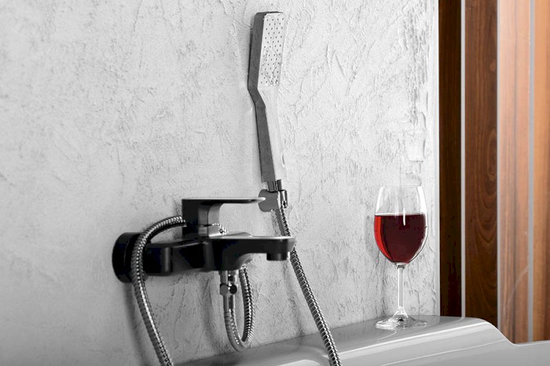 SPY nástěnná vanová baterie, černá mat PY10/15