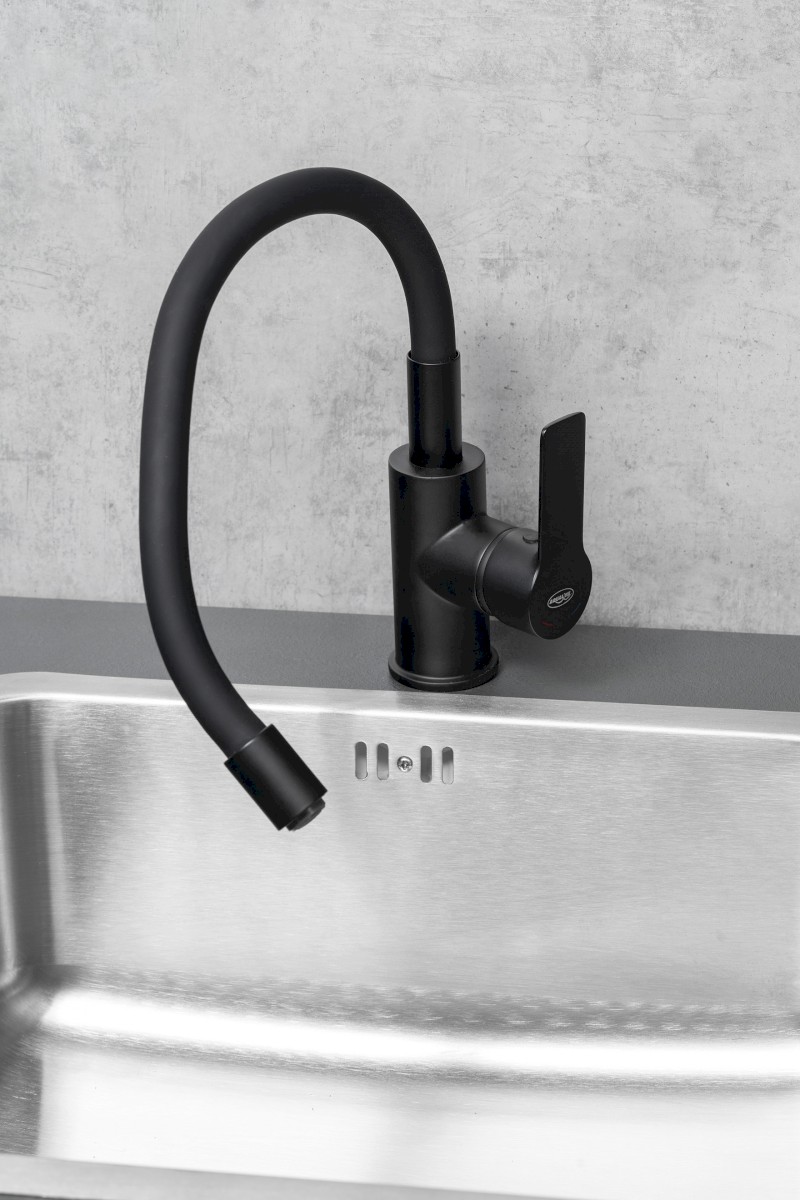LORE stojánková dřezová baterie, flexibilní ramínko, černá mat 1106-70B