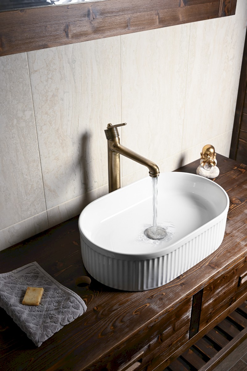 BEBÉ stojánková umyvadlová baterie vysoká, prodloužená hubice, bronz BB007/18