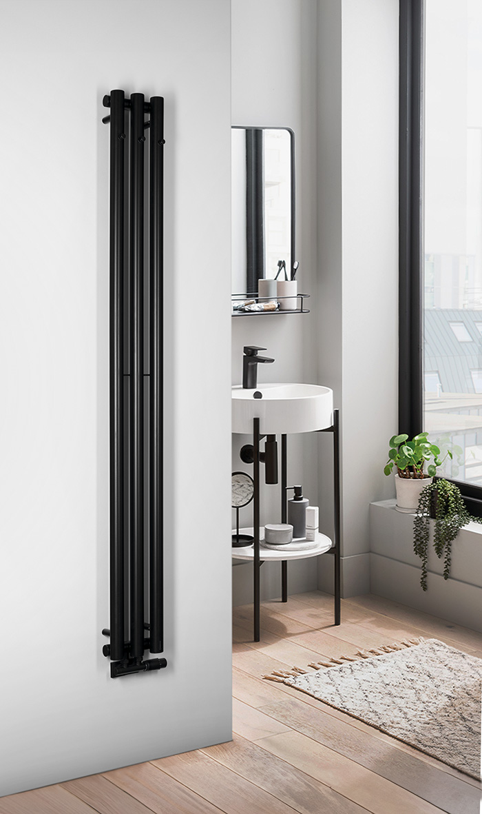 PILON otopné těleso 196x1800mm, se třemi háčky pro ručník, černá mat IZ128T