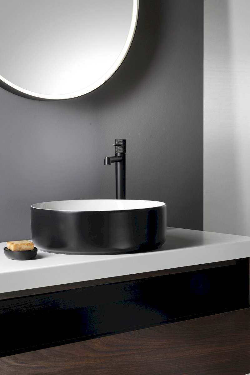 FIASTRA keramické umyvadlo na desku, Ø 40cm, černá mat FT801B