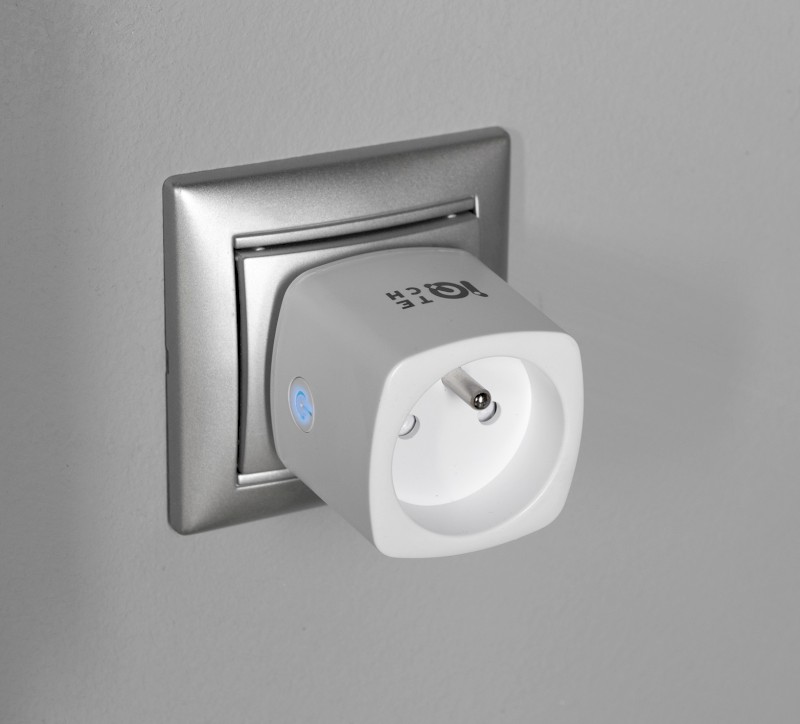 IQTECH chytrý zásuvkový adaptér s ochranným kolíkem, 16A WS024