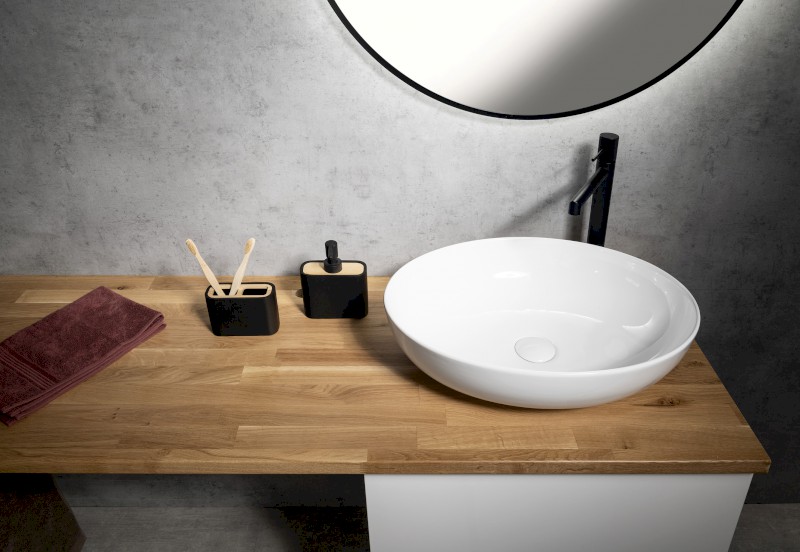 NINFEA dávkovač mýdla na postavení, černá/bambus 138014