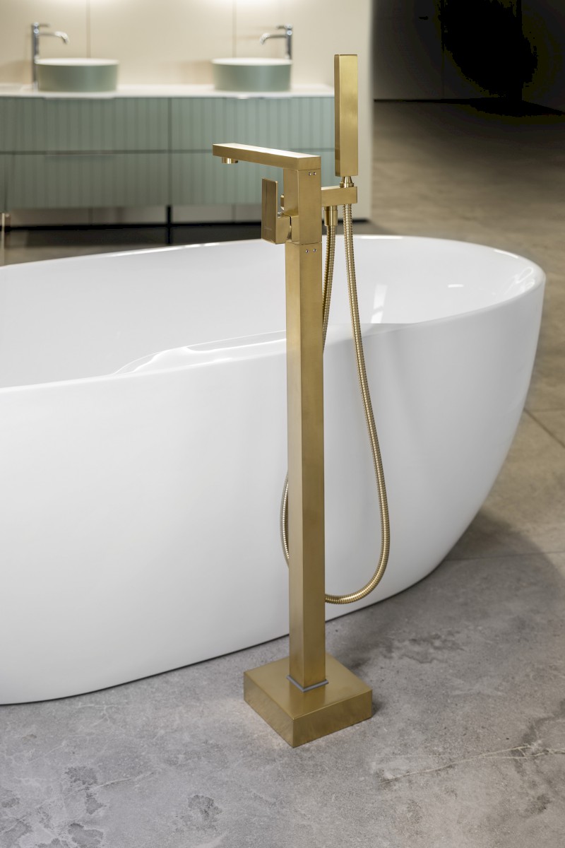 CUBEMIX vanová baterie s připojením do podlahy, zlato mat CM021GB