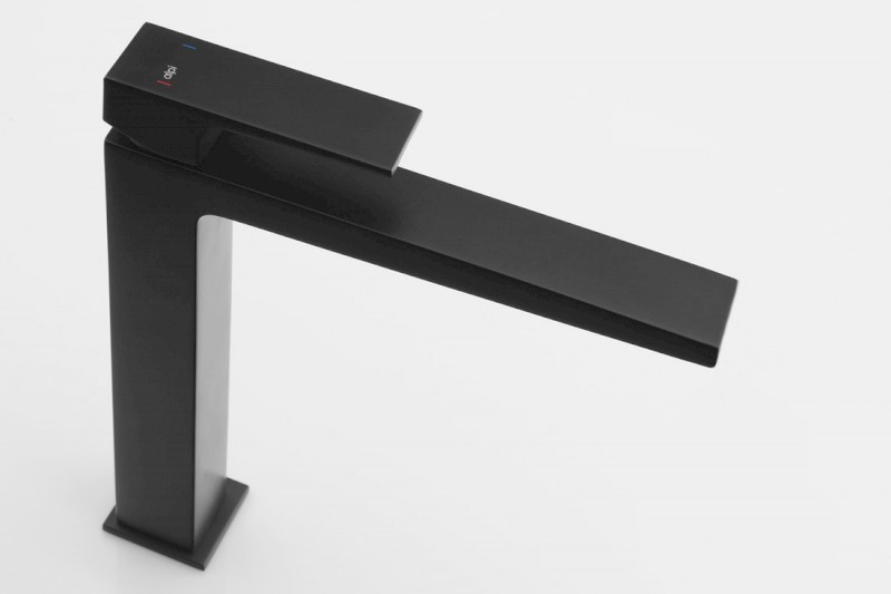 DIMY stojánková umyvadlová baterie vysoká, černá mat DM006BL