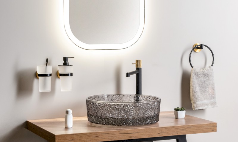 LARISSA dávkovač mýdla 250ml, mléčné sklo, černá/zlato mat WS019BG