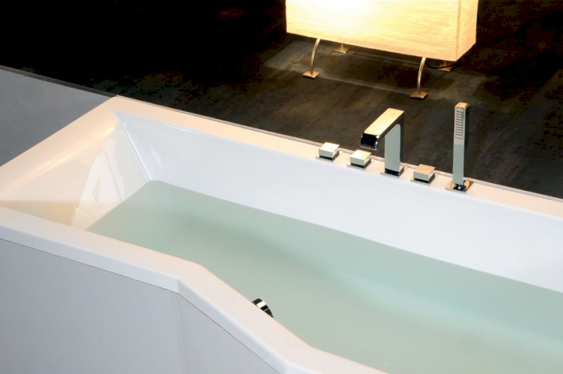 VERSYS R asymetrická vana 160x84x70x47cm, bílá 15611