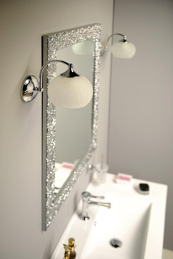 VERITA nástěnné svítidlo E27, 40W, 230V, IP21, chrom AU537