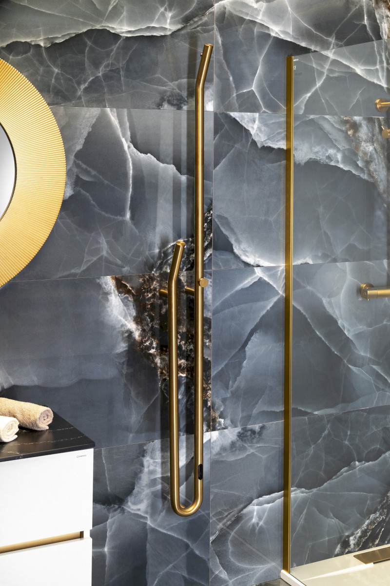 DUOPASSO elektrický sušák ručníků s časovačem, 122x1700mm, 45 W, zlato mat ER830