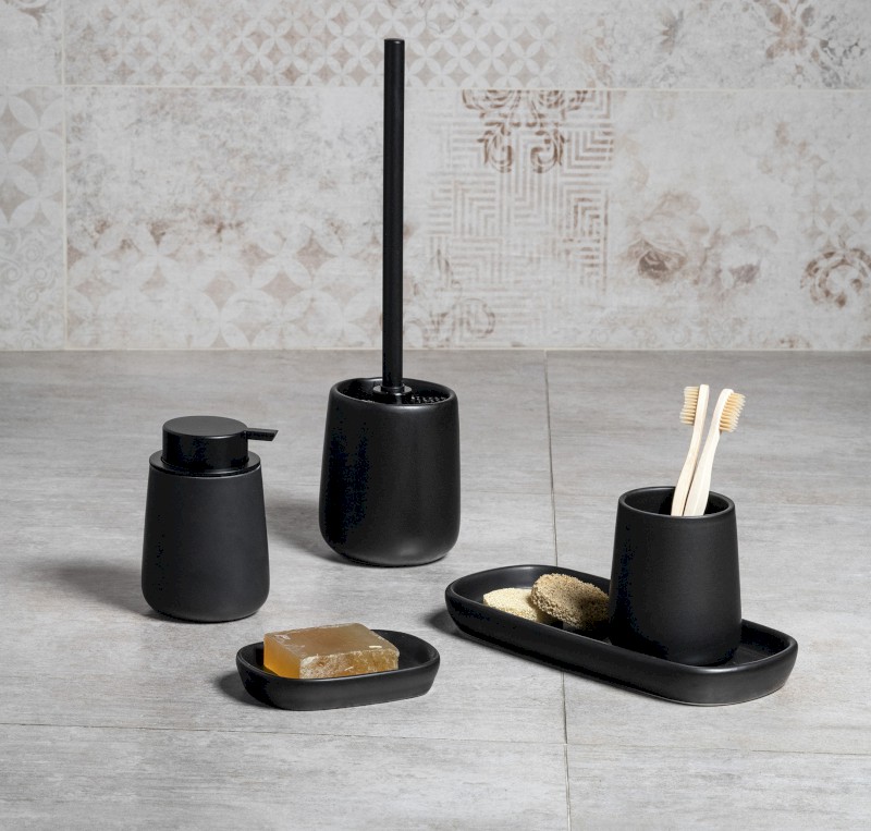 NERO mýdlenka na postavení, černá 08138